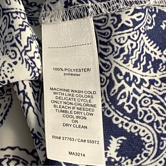 Laundry by Shelli Segal white blue paisley sleeveless blouse S top small M fit - Picture 15 of 16